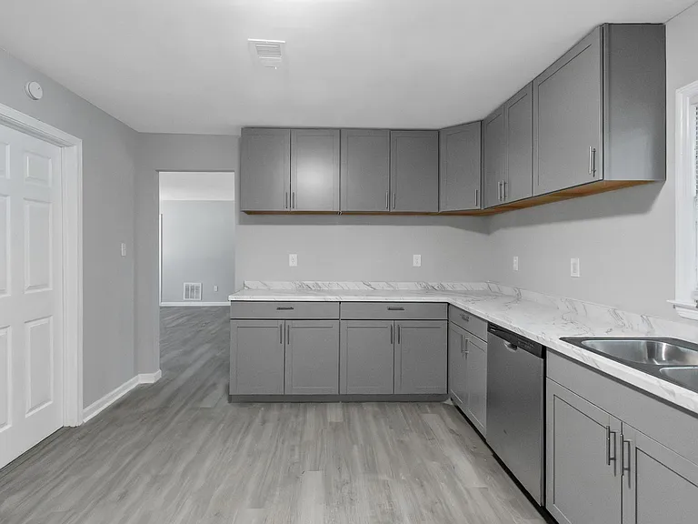 1843 Kirkland Rd — Photo 7