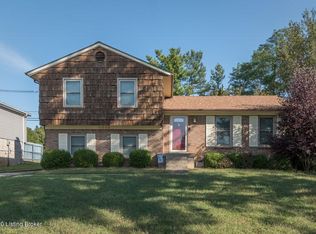 11905 Wide Spring Ct, Coldstream, KY 40245