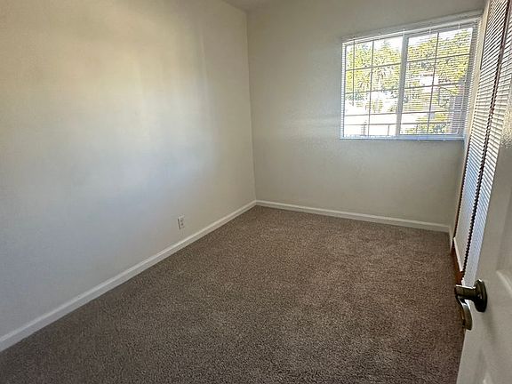 4th image of 1767 Orchid Ave APT 307