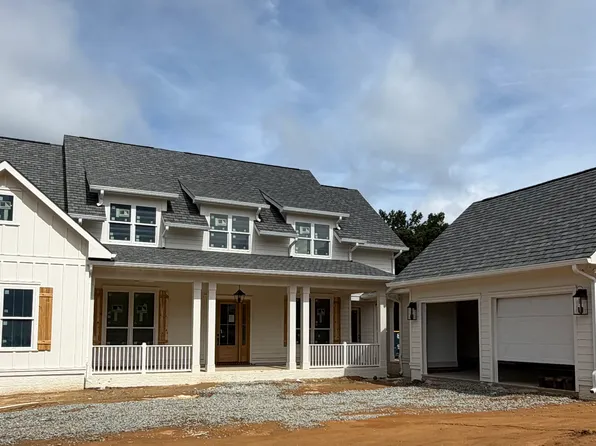 14921 Black Farms Rd, Huntersville, NC 28078