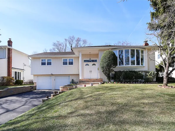 23 Dogwood Road, Searingtown, NY 11507