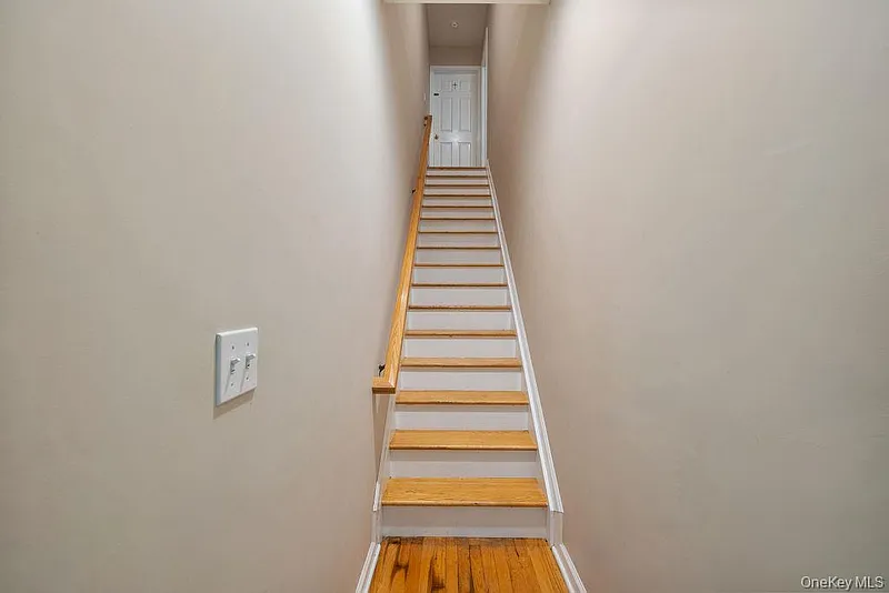 Thumbnail 16