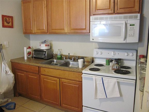 5th image of 6031-33 Lafaye St