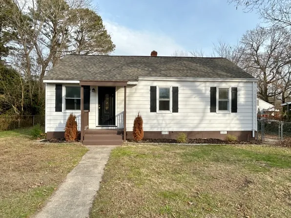 1208 Stewart Dr, Williamsburg, VA 23185
