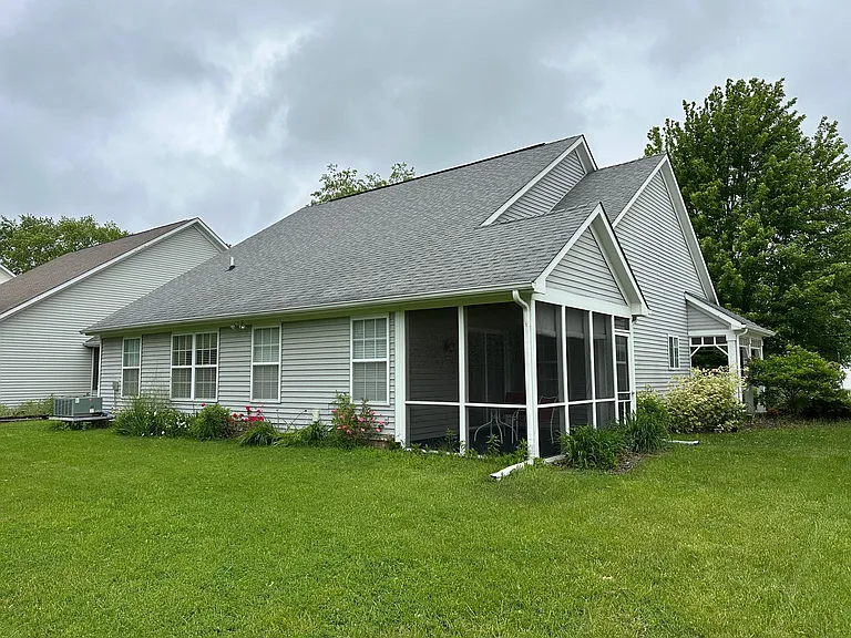 3843 Constitution Dr — Photo 10