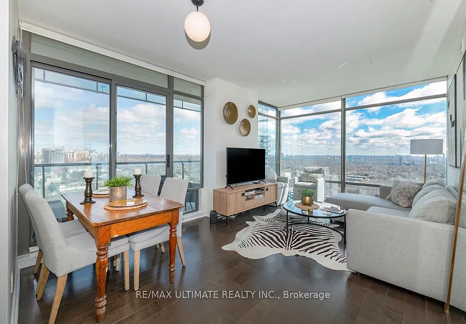 18 Yorkville Ave #2607