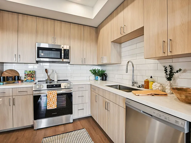 Verdell Pointe — Photo 45