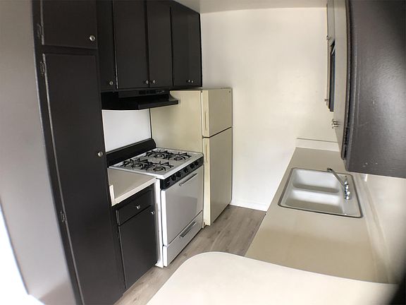 5th image of 4070 32nd St #7