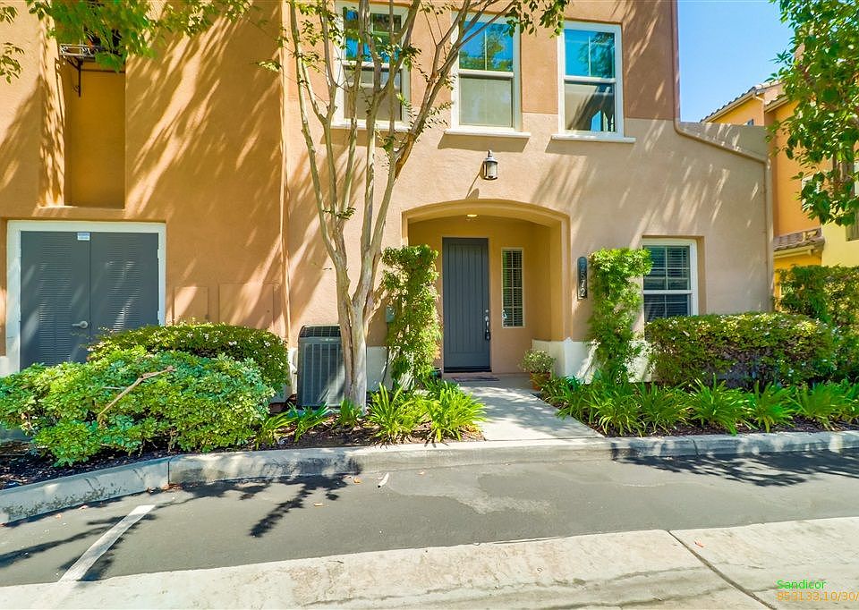 1st image of 2572 Escala Cir