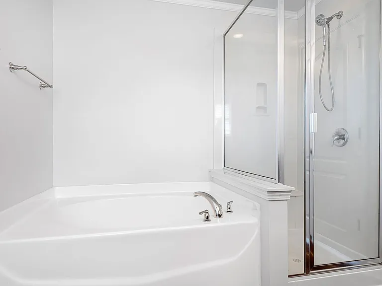 2059 Blue Iris Dr — Photo 25