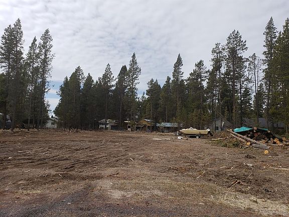 4th image of 52317 Allen Dr