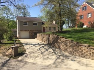 513 Woodcliff Rd, Charleston, WV 25314