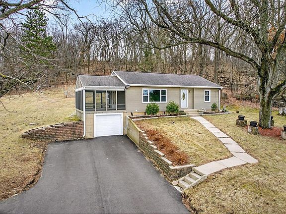 3rd image of 5152 Felland Road