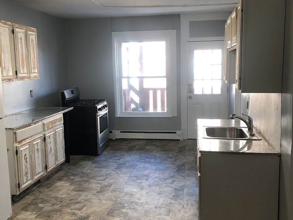 2nd image of 291 Elm St #0