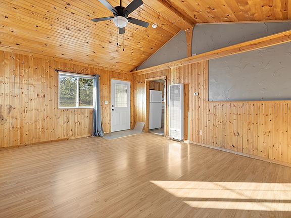 4th image of 822 Willsie Ave