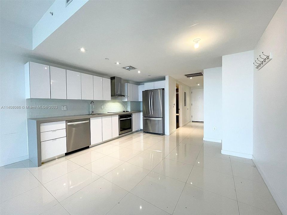 1st image of 1600 NE 1st Ave #3004
