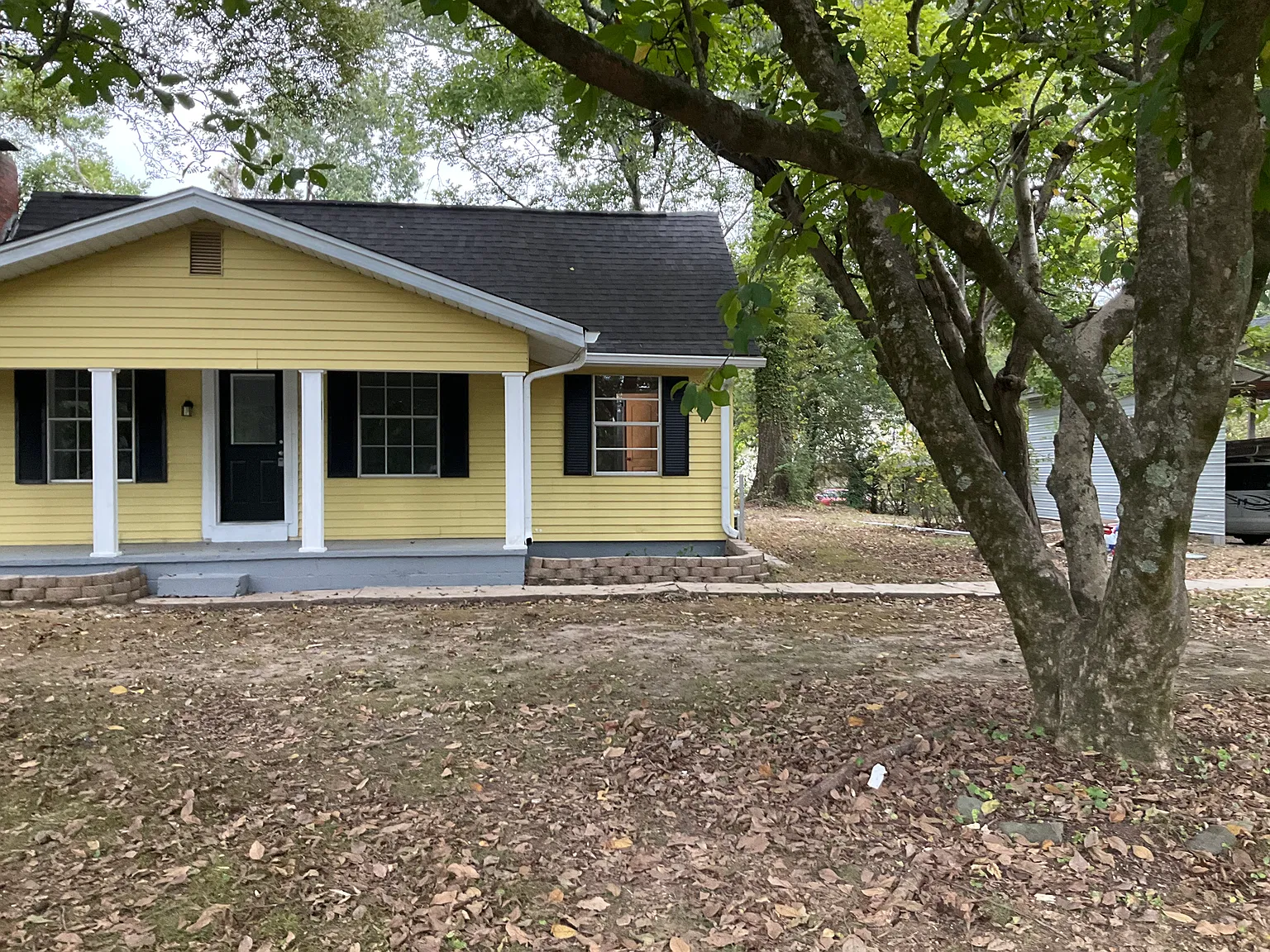 5 bed, 2000 sqft, $1,800 — Photo 2