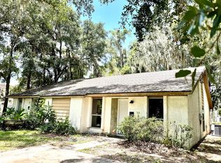 226 Bay St, Green Cove Springs, FL 32043