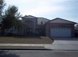 12701 Montbatten Pl, Bakersfield, CA 93312