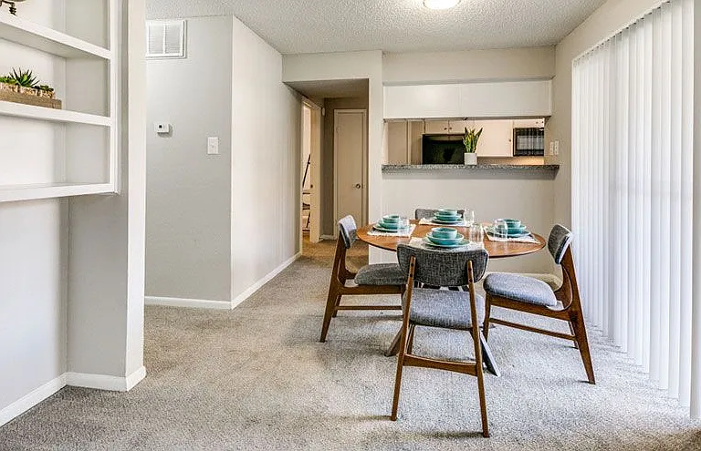 Infinity on The Mark Apartments — Photo 7