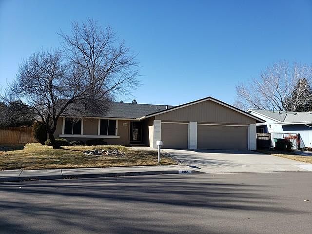 1st image of 2865 Laguna Way