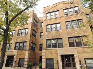 1520 W Addison St #2, Chicago, IL 60613