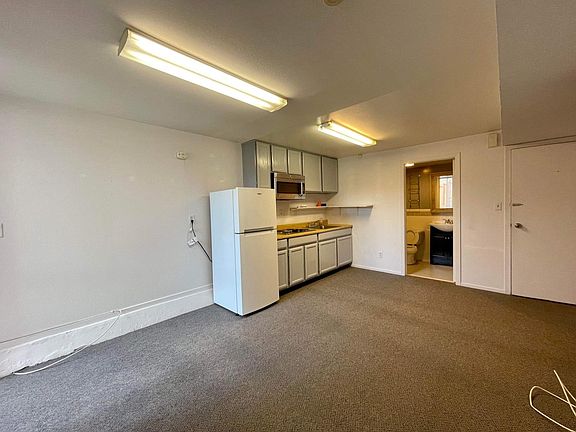 2nd image of 2136 32nd Ave