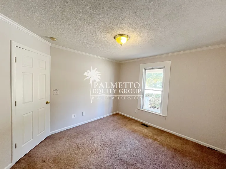 823 Silver Ave — Photo 10