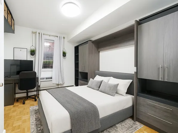 165 7th Street image 4 of 11