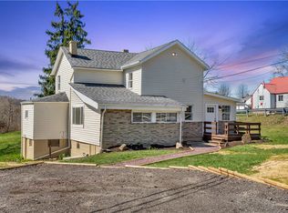 100 Chopp St, Sutersville, PA 15083