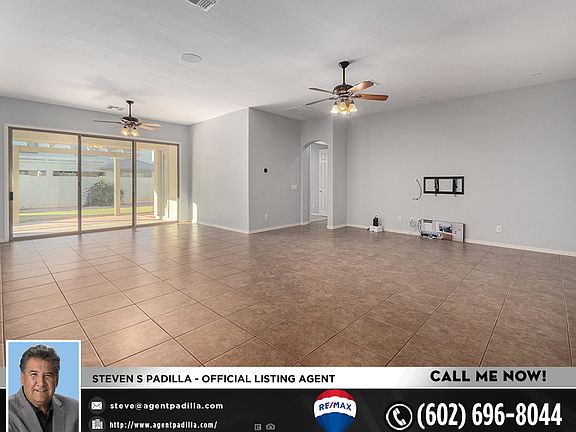 4th image of 15037 W Windward Ave