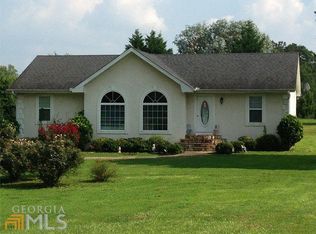 408 Maple Ridge Dr, Jackson, GA 30233