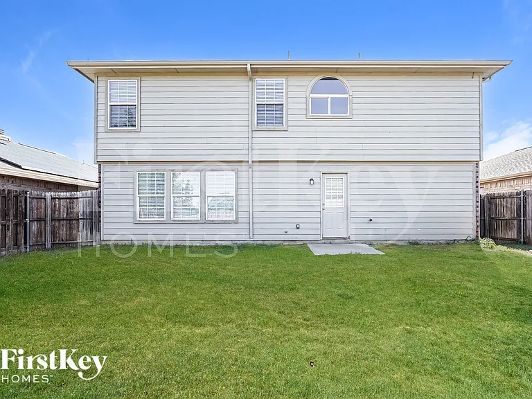 3905 Mantis St — Photo 18