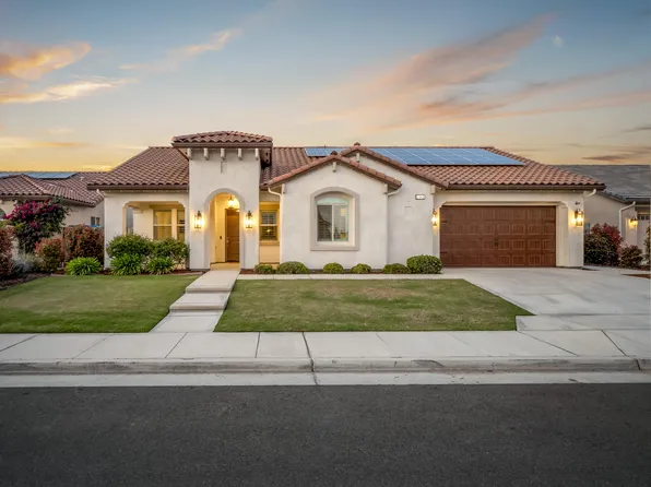 1943 Silverbrooke Street, Kingsburg, CA 93631