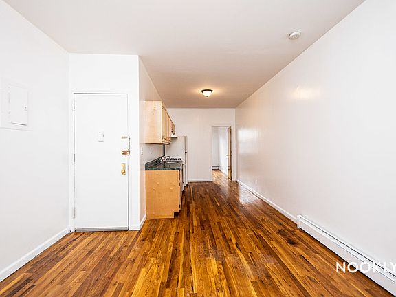 5th image of 20 Morgan Ave APT 2L