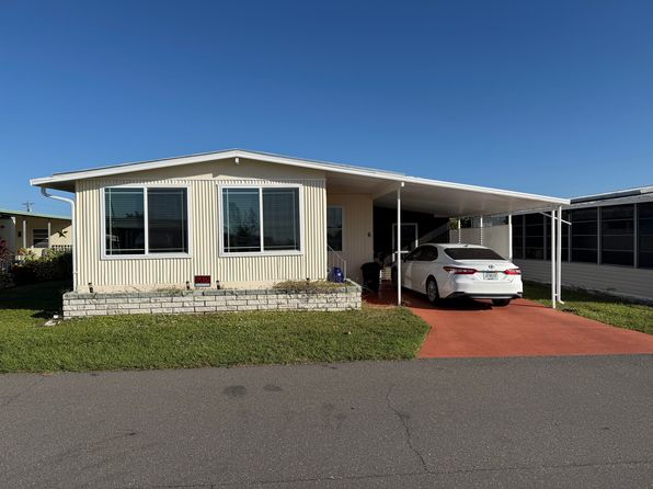 6 Kingsport Ave