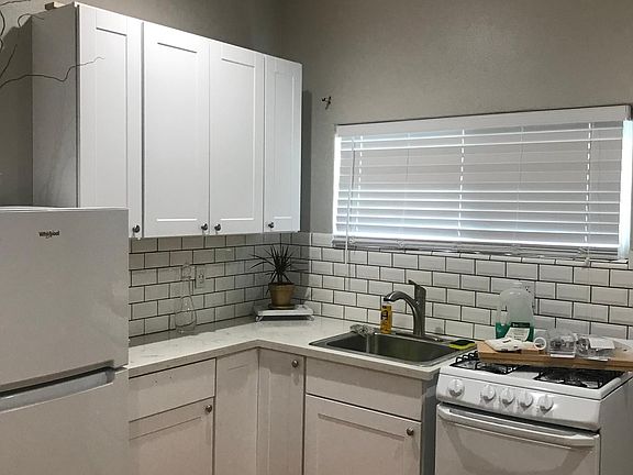 4th image of 374 Staples Ave #1
