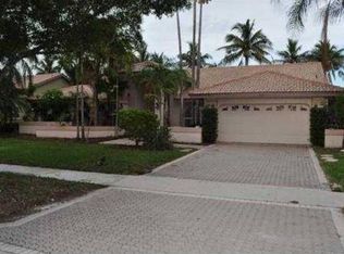 560 NW 108th Ave, Plantation, FL 33324