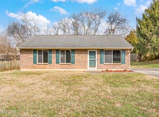 8917 Highbridge Dr, Knoxville, TN 37922