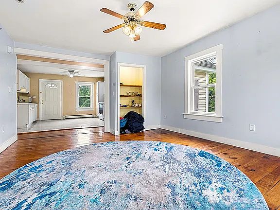 4th image of 381 Nashua St #D
