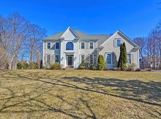 5 Jackson St, Hopkinton, MA 01748