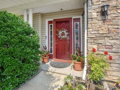 182 Pond View Drive #375, Pt Washington, NY, 11050