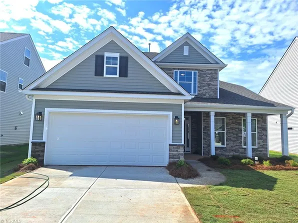 2003 Abbotts Vista Dr, Kernersville, NC 27284