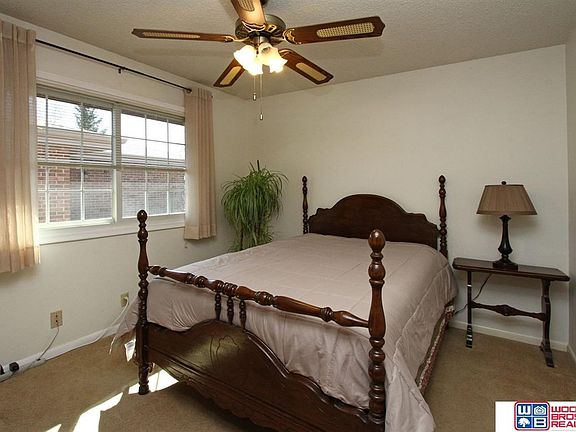 4th image of 5827 Cedarwood Dr