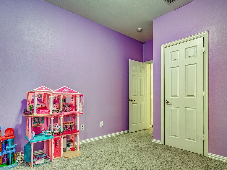9716 Slide St — Photo 36