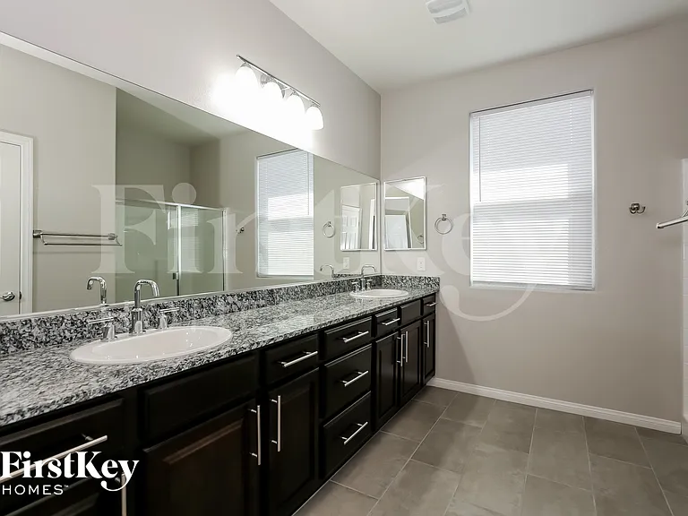 4218 Klarissa Ave — Photo 8