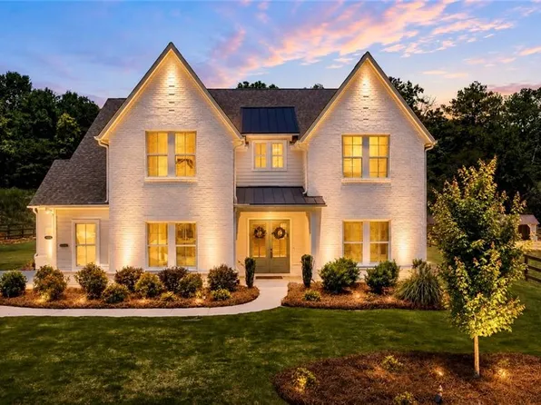 6455 Maddux Path, Cumming, GA 30028