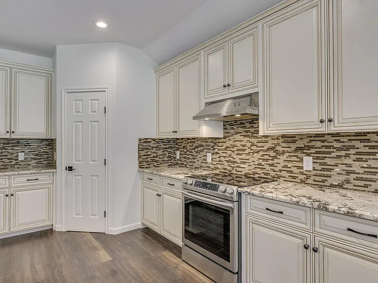 210 S Meadowlark St — Photo 13
