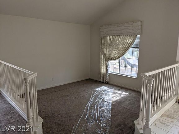 2nd image of 7553 Emerald Gardens Cir
