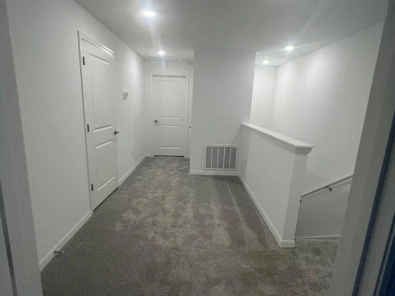 6081 Acara Ln — Photo 11